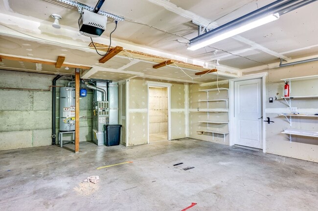 Building Photo - Poulsbo Home