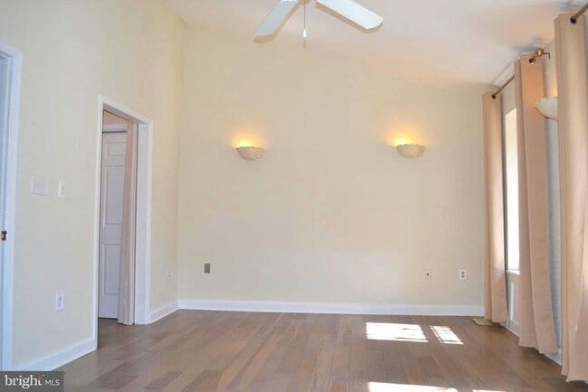 Building Photo - 7407 Crestberry Ln