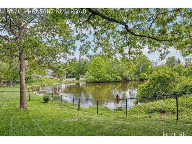 Building Photo - 8670 Pheasant Run Rd