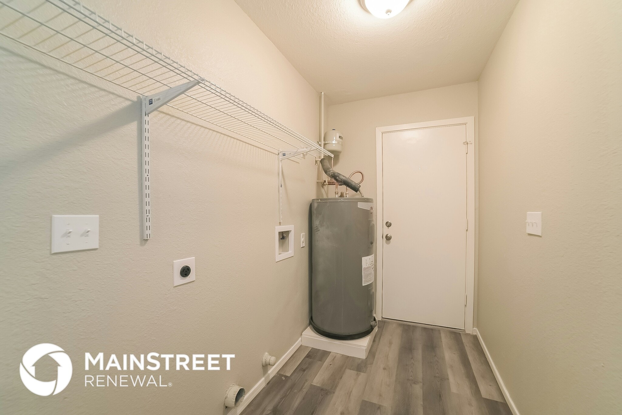 Building Photo - 4506 W Edgemont Ave