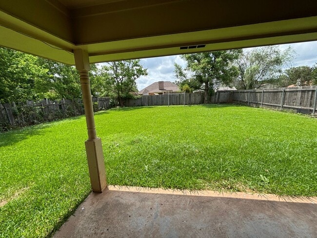Building Photo - Beautiful 3 Bedroom Home in South Bossier