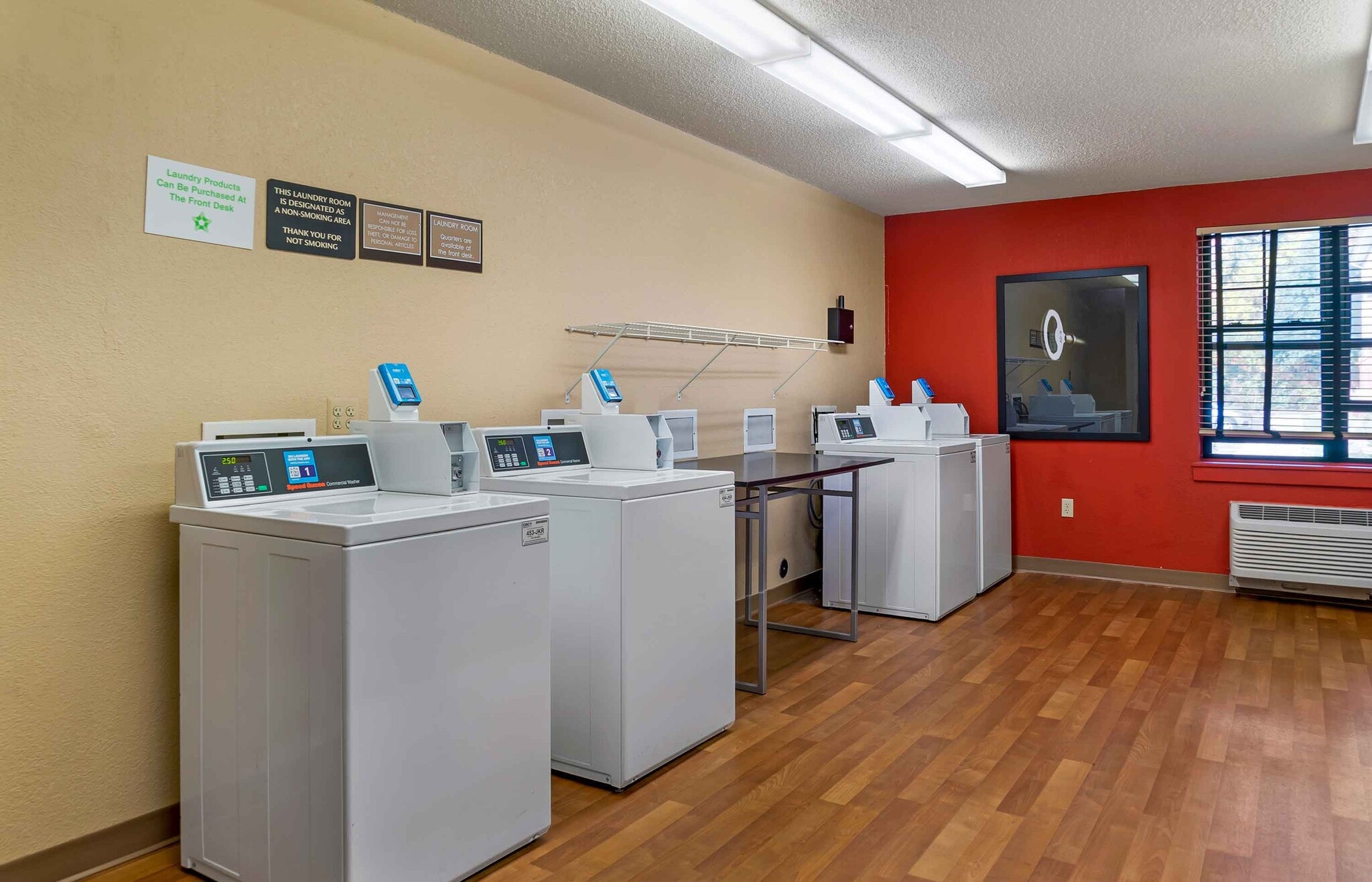 Building Photo - Furnished Studio-Detroit - Novi - Haggerty Road