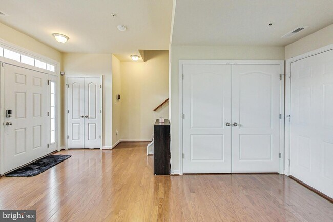 Building Photo - 2814 Shearwater Ln