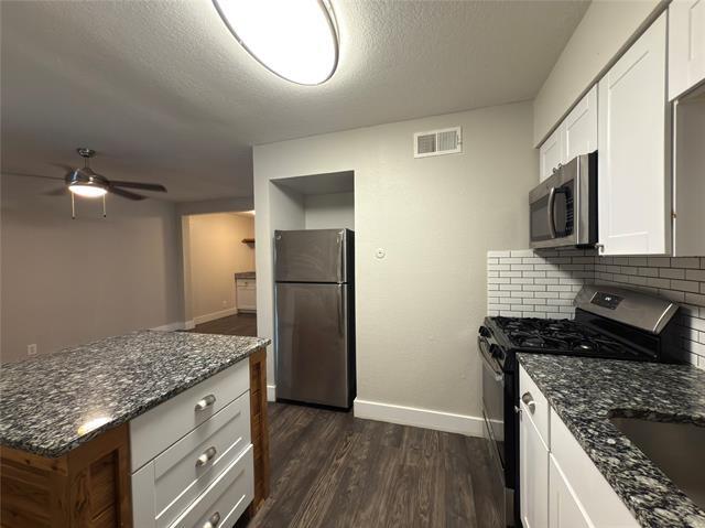 Building Photo - 5928 Fletcher Ave