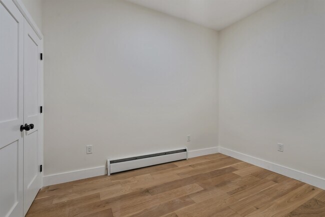 Building Photo - 1102 Central Ave