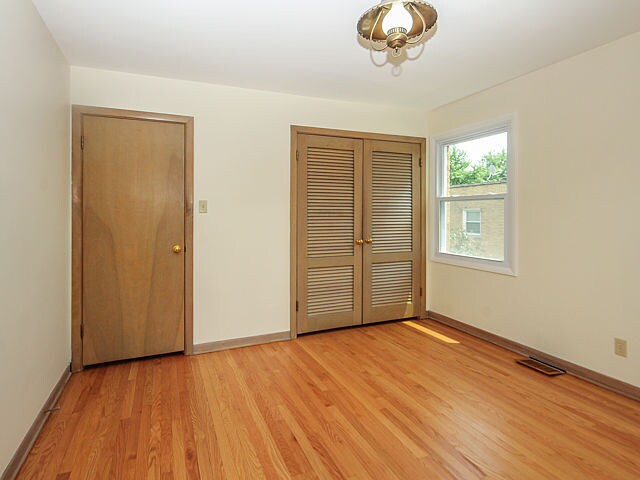 Building Photo - 3014 S Harlem Ave