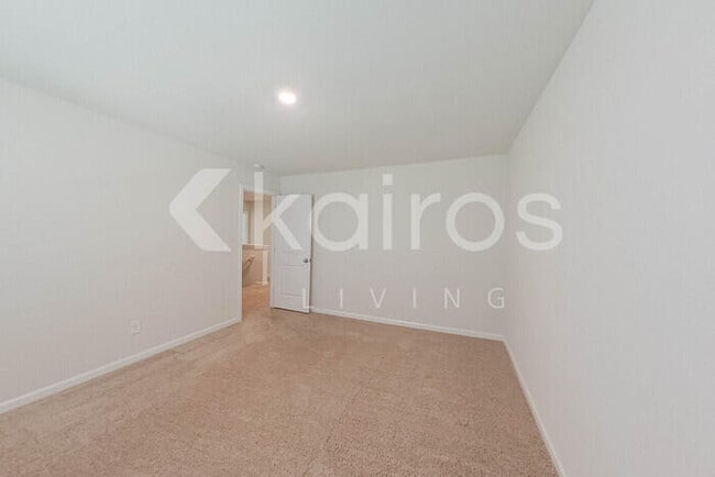 Building Photo - 354 Common Reed Dr