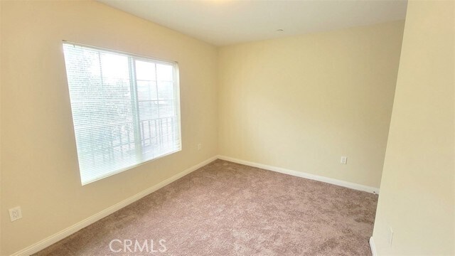 Building Photo - 8754 Reading Ave