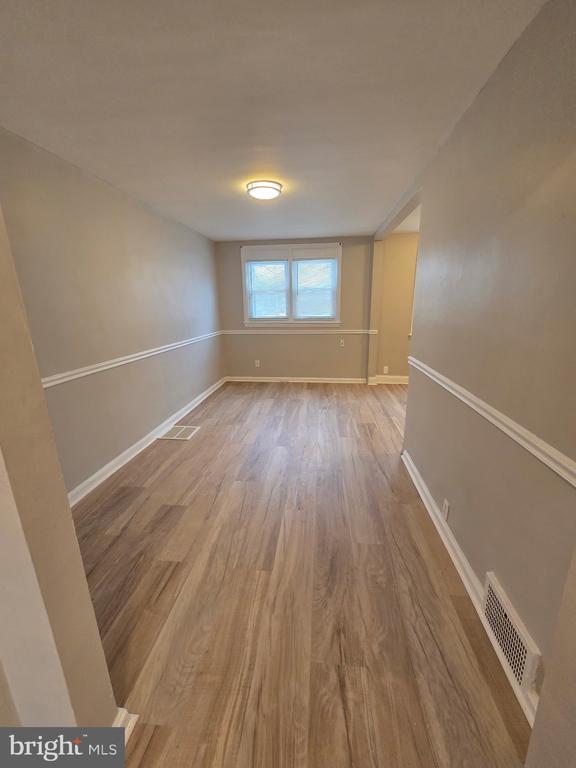 Building Photo - 203 Spring Valley Rd