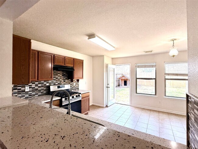 Building Photo - 16127 Cole Bridge Ln