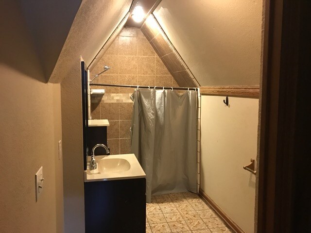 Building Photo - 2615 22nd St