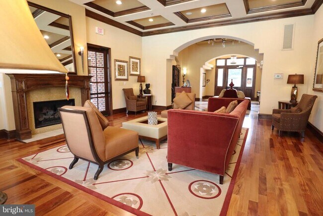 Building Photo - 12929 Centre Park Cir