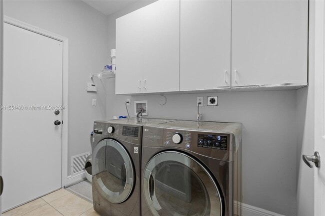 Building Photo - 12724 NW 18th Ct