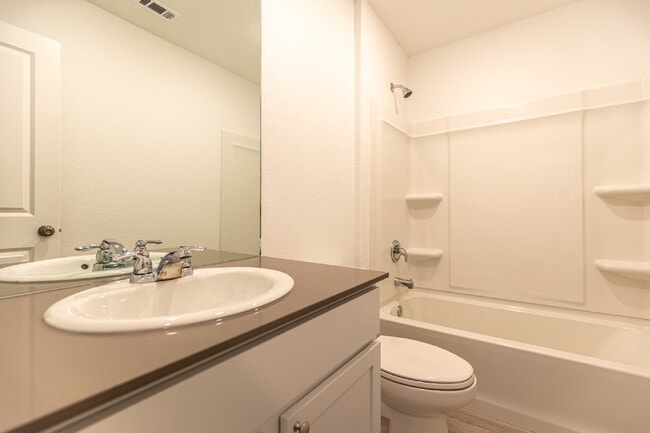 Building Photo - 9143 Coronal Rings