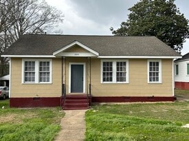 Building Photo - 309 Fredrica Ave