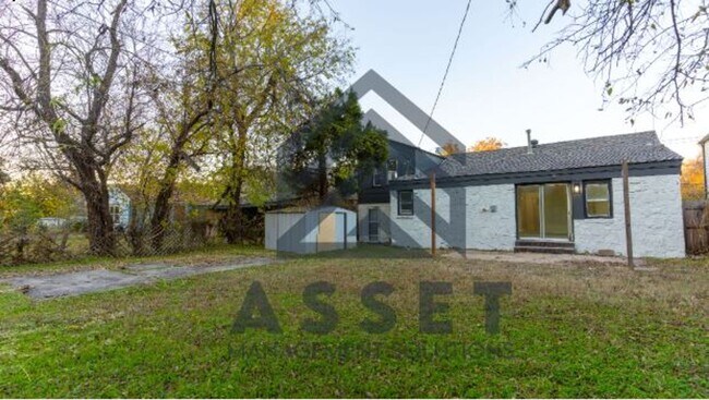 Building Photo - 4 Bedroom Rent to Own Home Available!