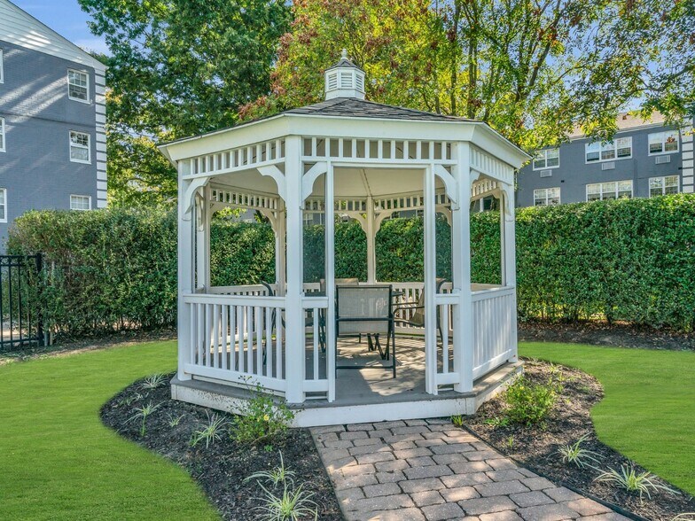 Chestnut Hill Village 7715 Crittenden St Philadelphia PA 19118