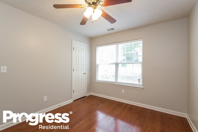 Building Photo - 4953 Abbotts Glen Trail NW