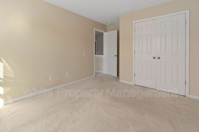 Building Photo - 12507 Provincetowne Dr