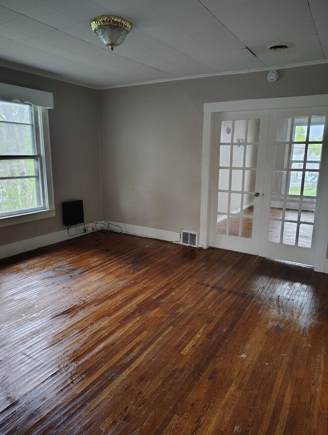 Primary Photo - 226 State St