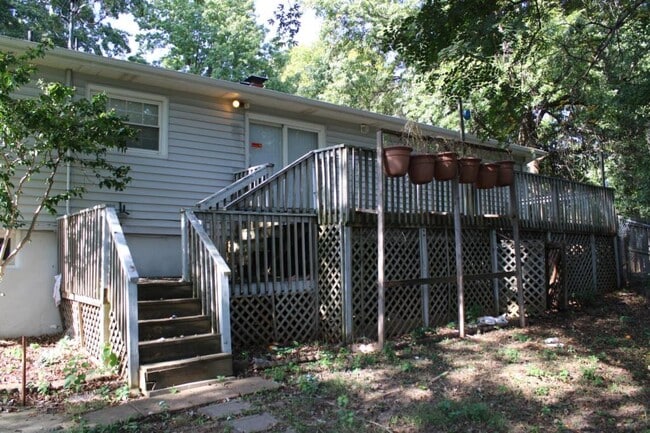 Building Photo - 11301 E 47th St