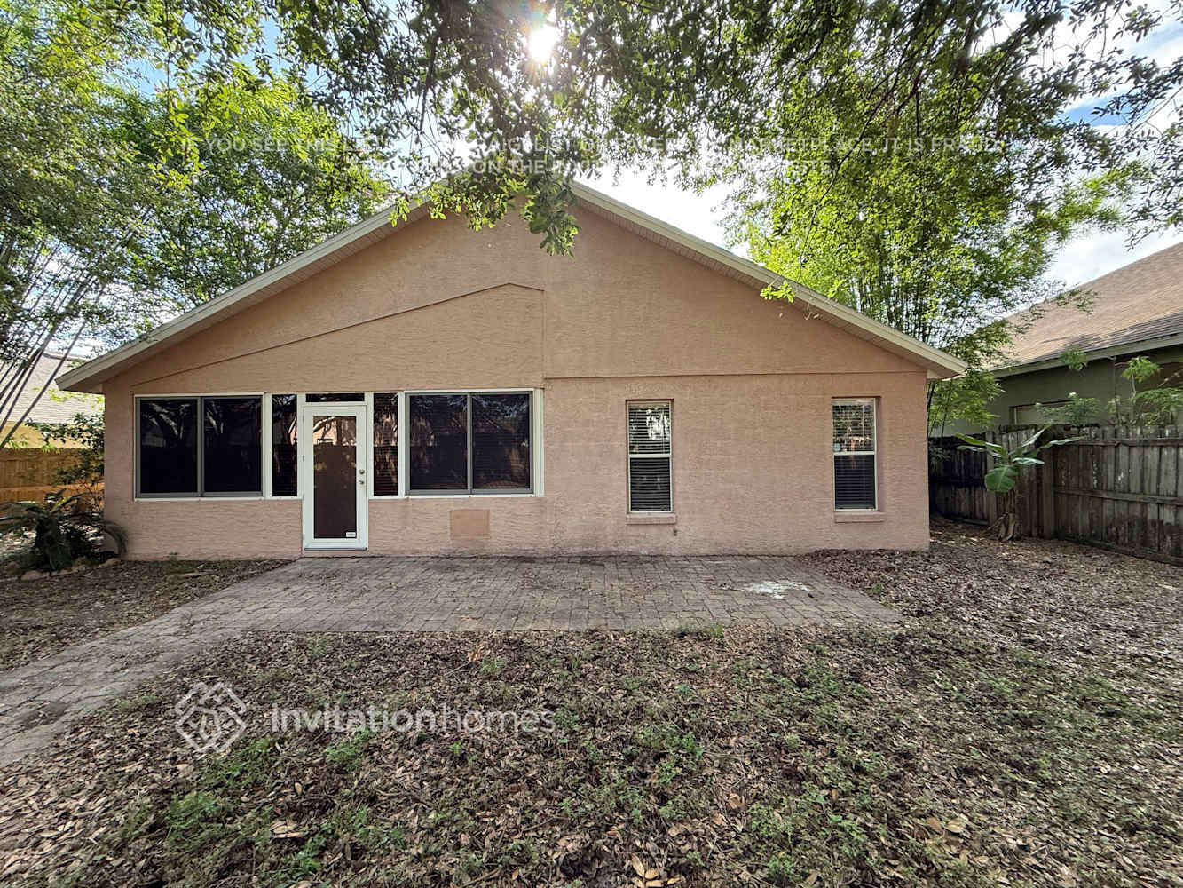 Building Photo - 3620 Seminole Dr