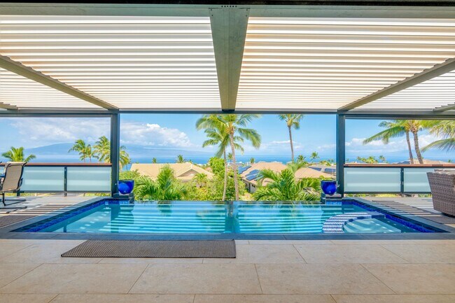Building Photo - Lanikeha Six Bedroom Estate with Private Pickleball Court
