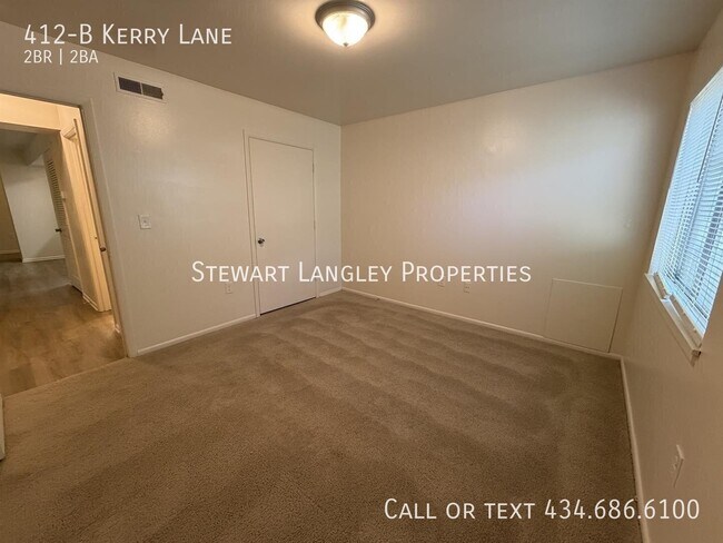 Building Photo - 412 Kerry Ln