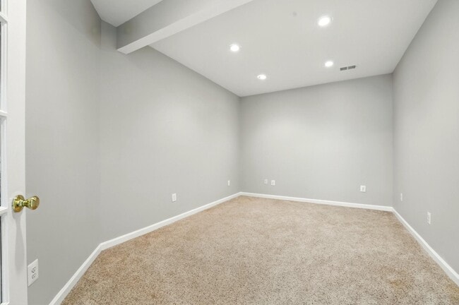 Building Photo - 14863 Chimbote Ct