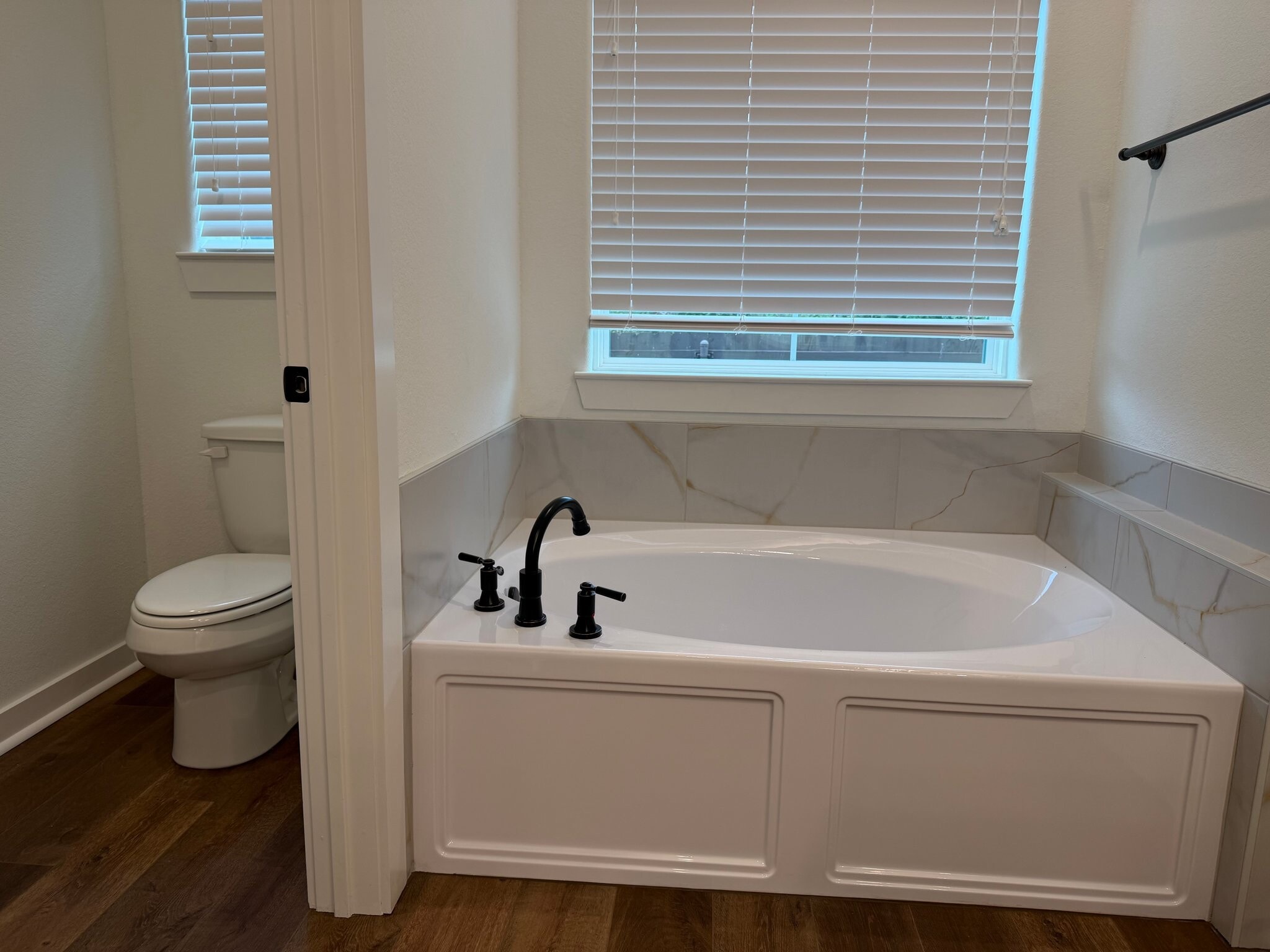 Building Photo - 5041 Mooney Fls Dr