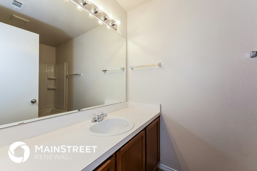 Building Photo - 4129 Macy Ln