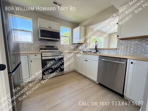 Building Photo - 806 William Howard Taft Rd