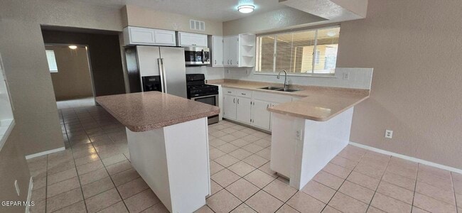 Building Photo - 9332 Hudson Way