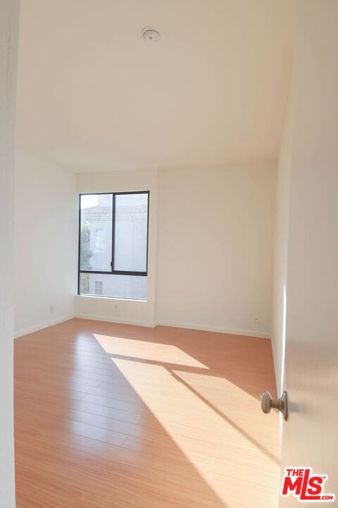 Building Photo - 1727-1727 Glendon Ave