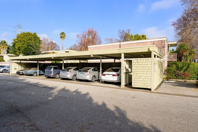 Building Photo - Charming 2bd, 1ba Condo in Mountain View