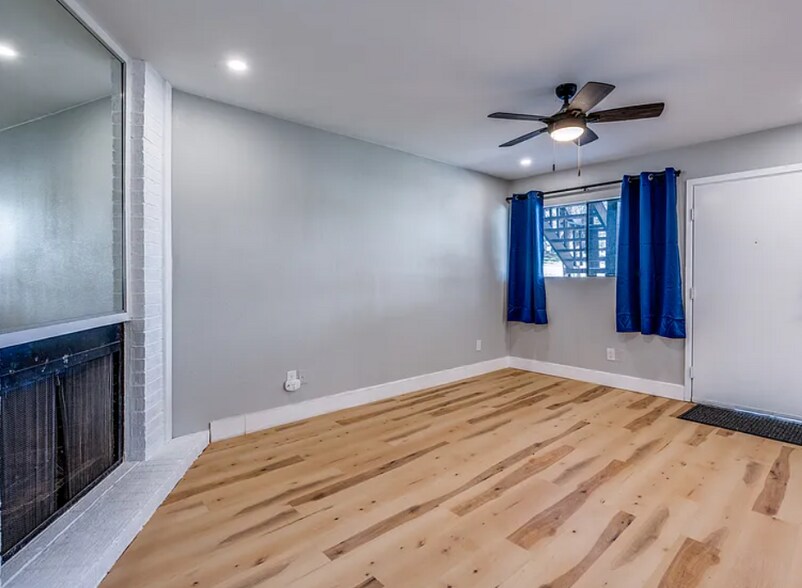 Building Photo - 601 Bracewood Cir