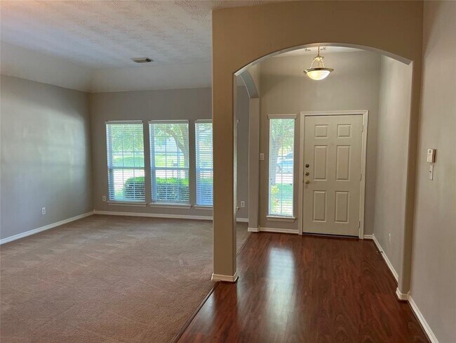Building Photo - 38210 E Sulphur Creek Dr