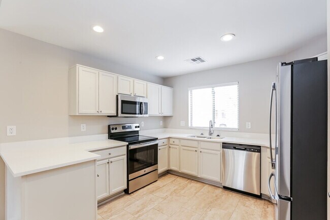 Building Photo - 7939 W Lumbee St