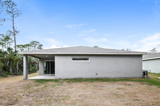 Building Photo - 194 Dunlo