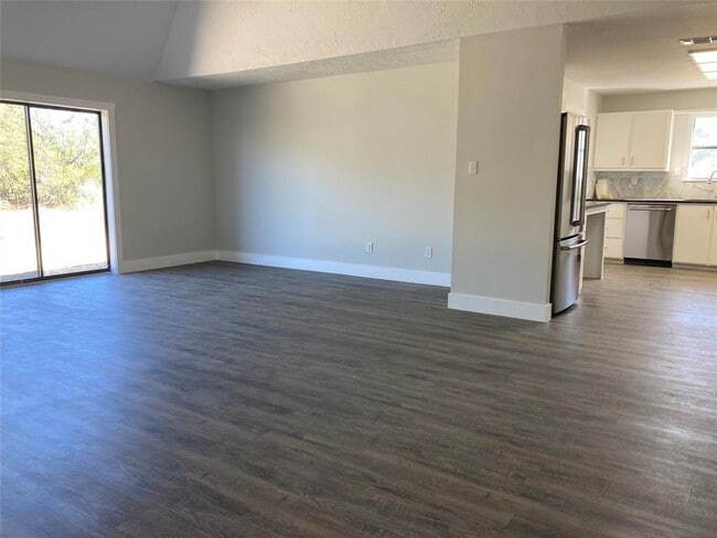 Building Photo - 7409 McGregor Ln