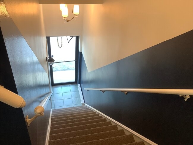 Building Photo - 4545 SW Hwy