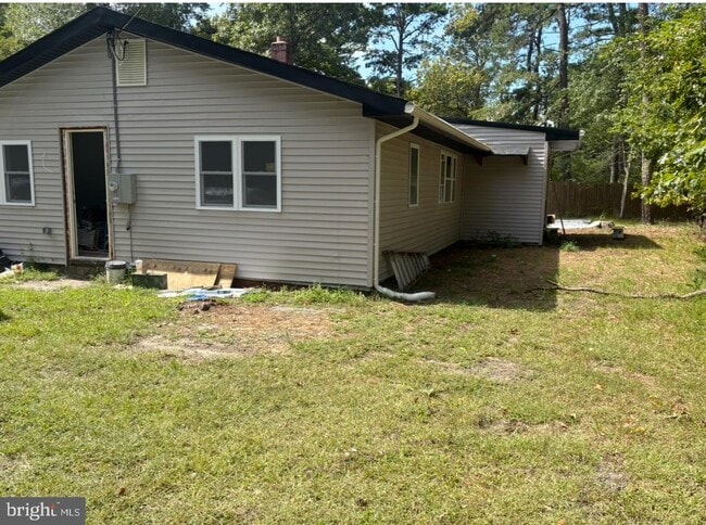 Building Photo - 6 Rockland Ave