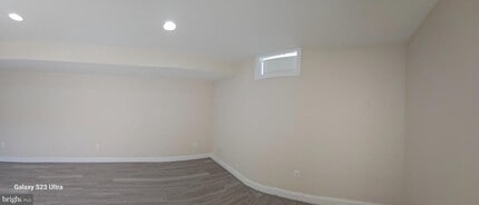 Building Photo - 13405 Quate Ln