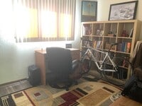 Building Photo - 2 bedroom, 1.5 bath bath two story duplex near parks and trails, lawn and snow included