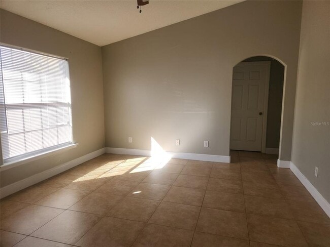 Building Photo - 709 Cockatoo Ct