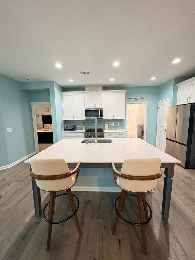 Building Photo - Margaritaville - 166 Salty Fin  Dr