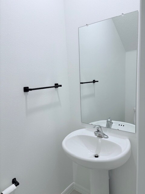 Building Photo - 10178 Honey Hammock Way