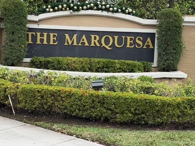 Building Photo - 160 SW 117th Terrace