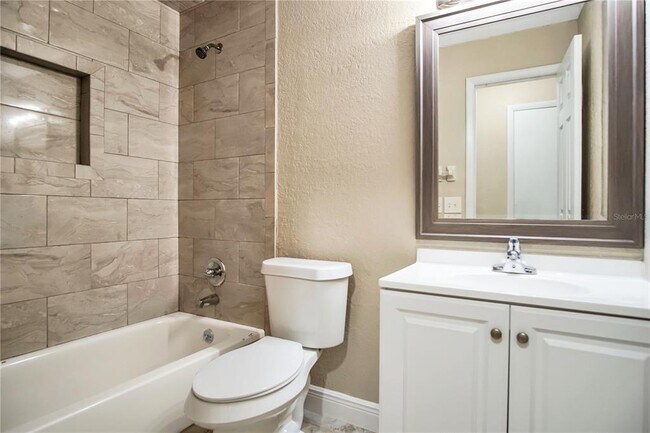 Building Photo - 5607 Struthers Ct