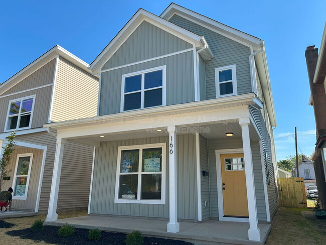 Building Photo - 166 Wisconsin Ave